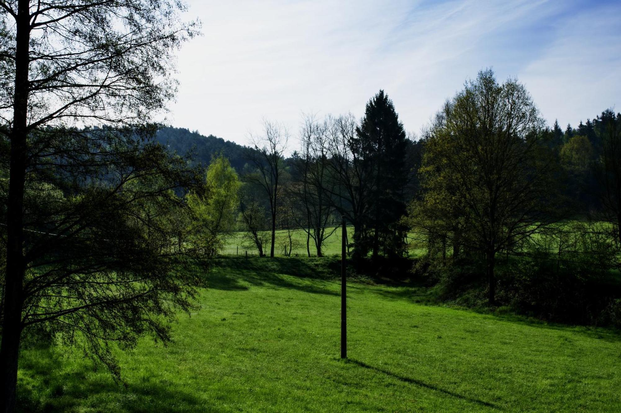 Mlyn Kamenice Klucenice Esterno foto
